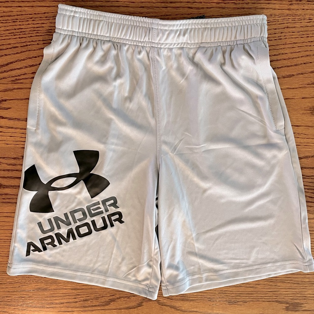 TWO PAIRS Under Armour Youth Medium Loose Shorts